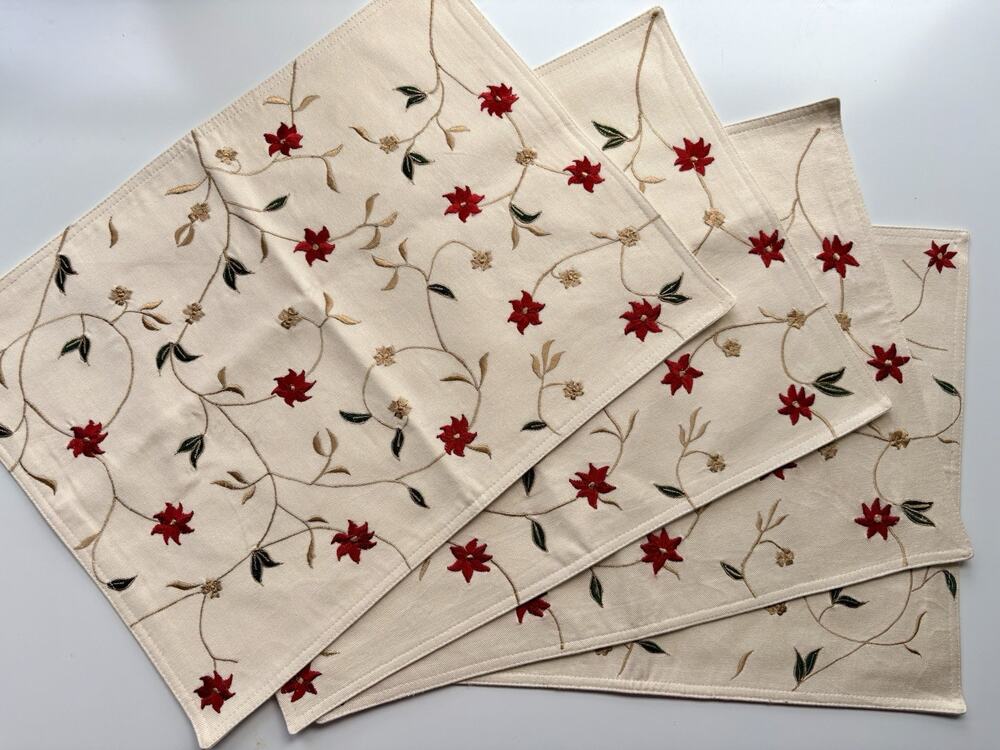Placemats Poinsettia Embroidered Cotton Blend Ivory Holiday Christmas Set of 4